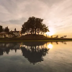  Apartment Borgo Le Colline Luxury In Tuscany
